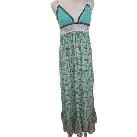 Rue21 Green Crocheted Babydoll Floral Ruffle Tiered Boho Cottage Maxi Dress LG - Picture 3 of 9